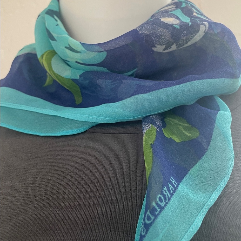 Harold's Vibrant Floral Scarf - Picture 7 of 7